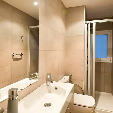 Azpeitia Elegant In Center Apartment